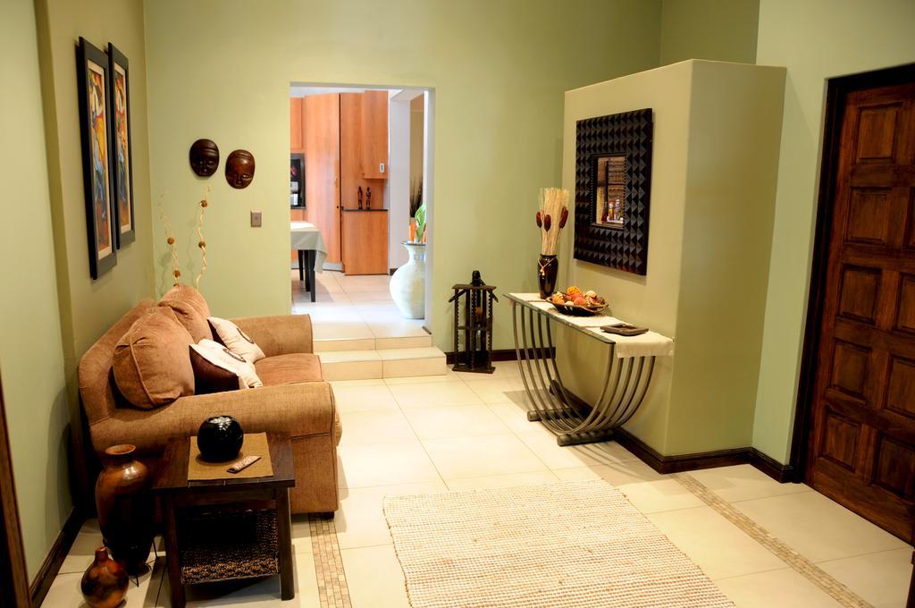 Summer Garden Guest House Benoni Esterno foto