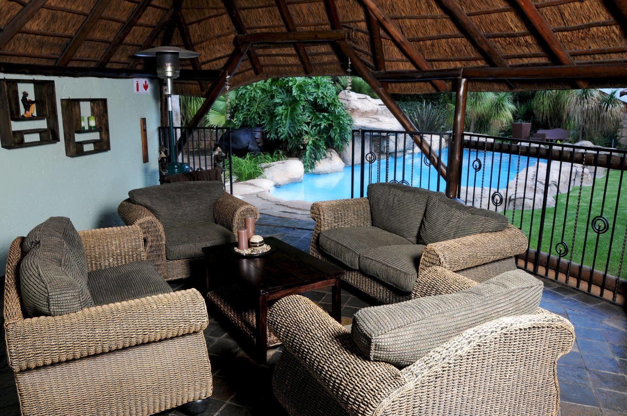 Summer Garden Guest House Benoni Esterno foto