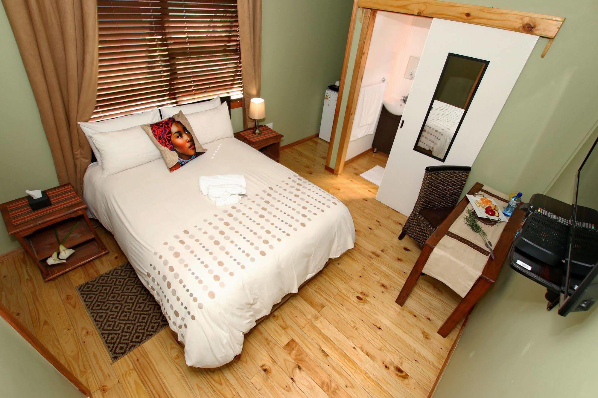 Summer Garden Guest House Benoni Esterno foto