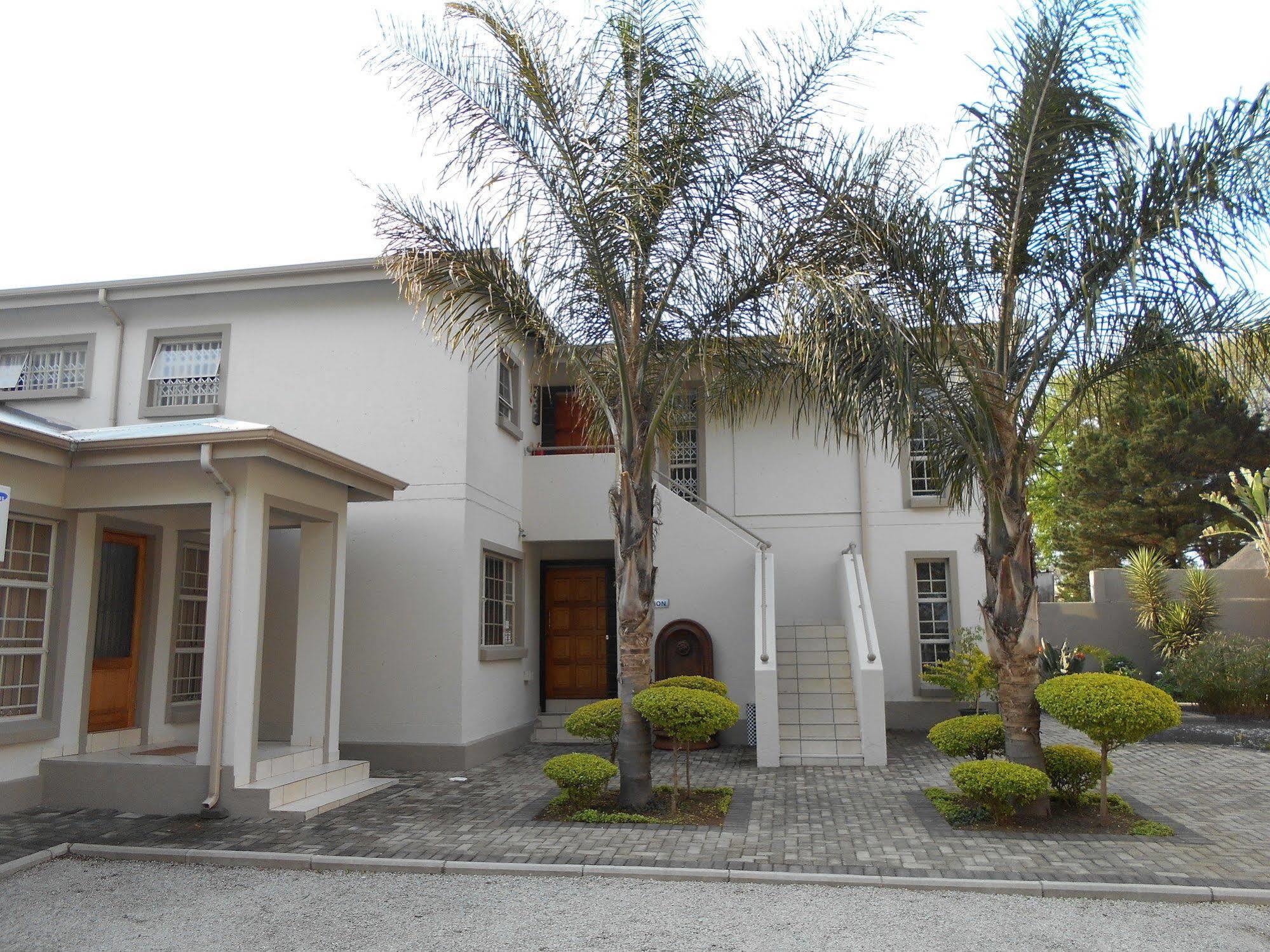 Summer Garden Guest House Benoni Esterno foto