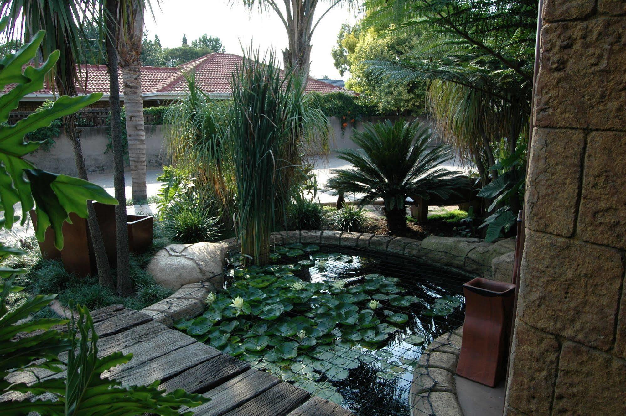 Summer Garden Guest House Benoni Esterno foto